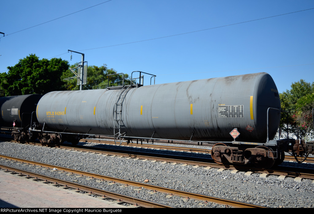 UTLX Tank Car